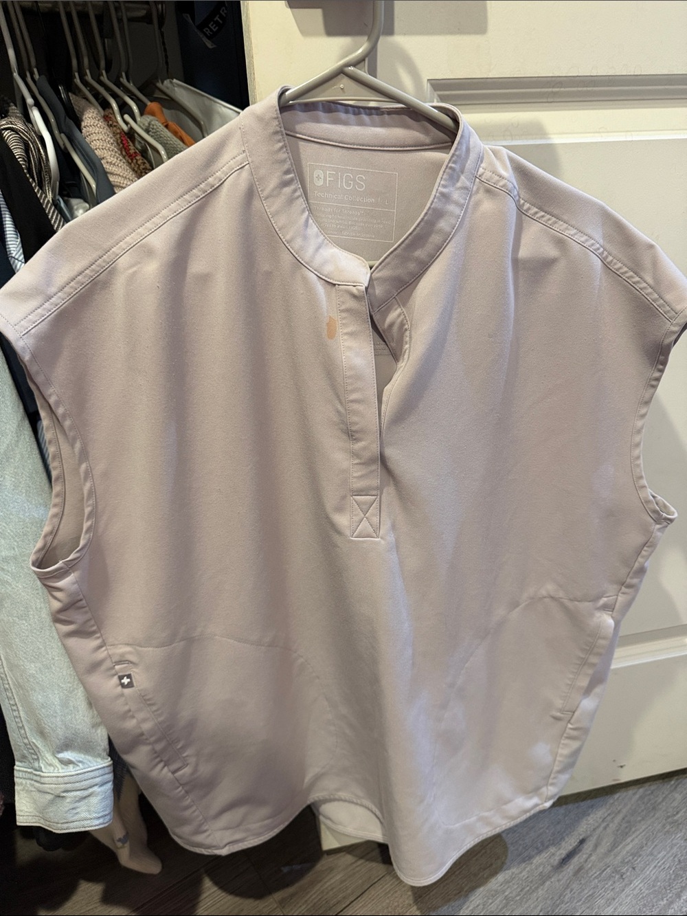 FIGS Sleeveless Scrub Top in Grey Stone L